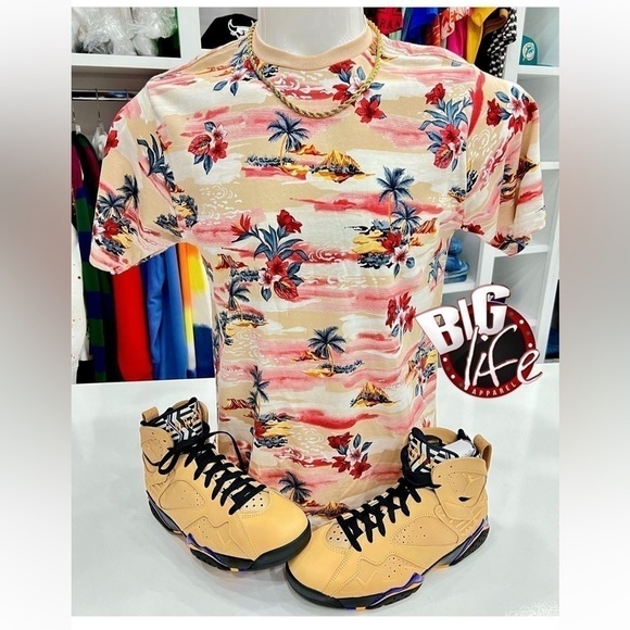 Foot Locker LCKR Pink Luau Allover Hawaiian Print Short Sleeve Shirt Size Large - Picture 11 of 11